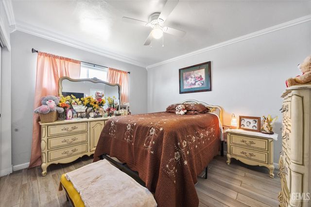 3212 Timothy Street, Bakersfield, CA 93304