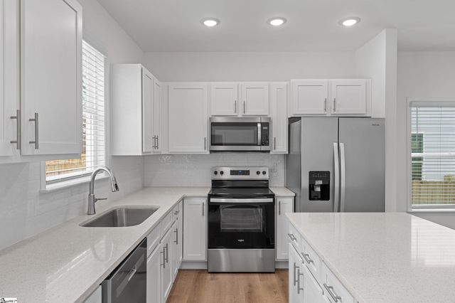 6 Brush Street, Greenville, SC 29607