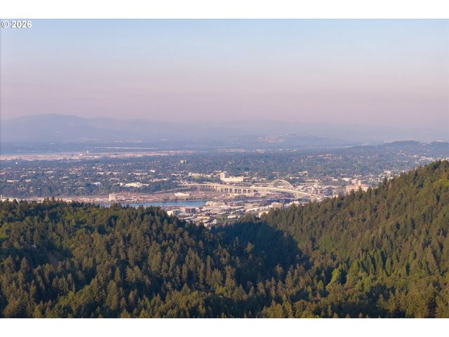 318 Nw SKYLINE Blvd, Portland, OR 97210