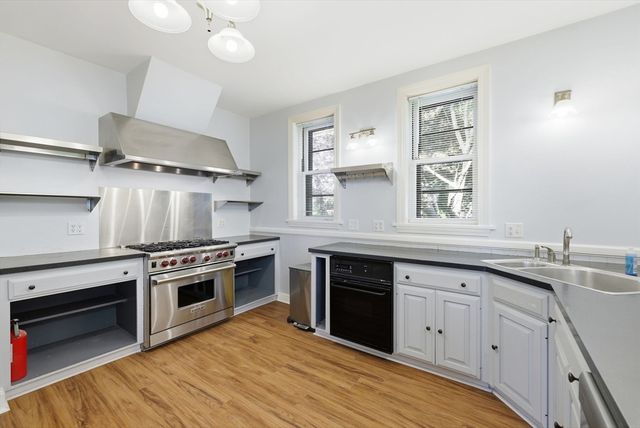 1110 Washington Street, Boston, MA 02124