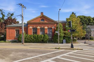 1110 Washington Street, Boston, MA 02124