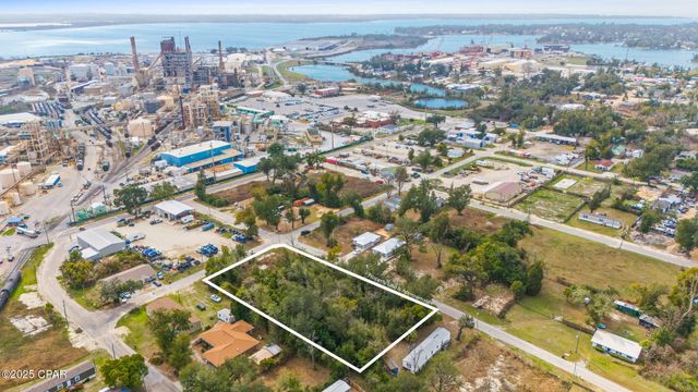 3301 E 1st Court, Panama City, FL 32401