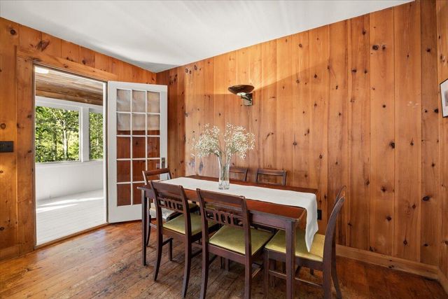 89 F R Lillie Road, Woods Hole, MA 02543