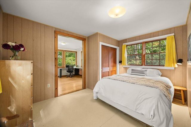 89 F R Lillie Road, Woods Hole, MA 02543