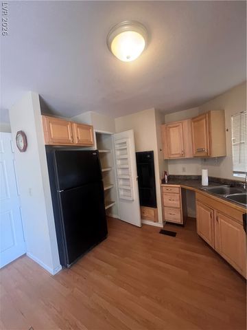 5565 Tres Piedras Road, Las Vegas, NV 89122