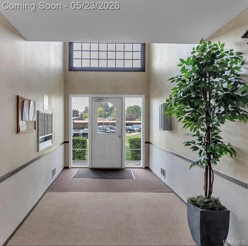 34680 Huntley Drive K-36, Sterling Heights, MI 48312