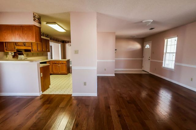 8712 GRAGG RD, Millington, TN 38053