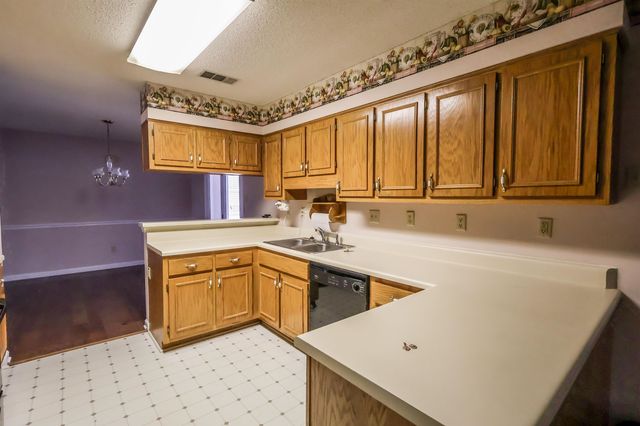 8712 GRAGG RD, Millington, TN 38053