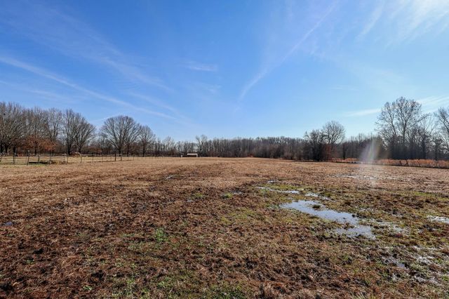 8712 GRAGG RD, Millington, TN 38053