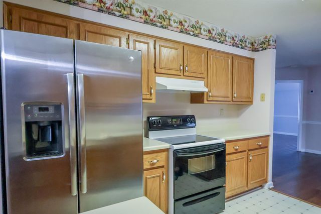 8712 GRAGG RD, Millington, TN 38053