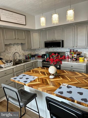 500 ATLANTIC AVE, York, PA 17404