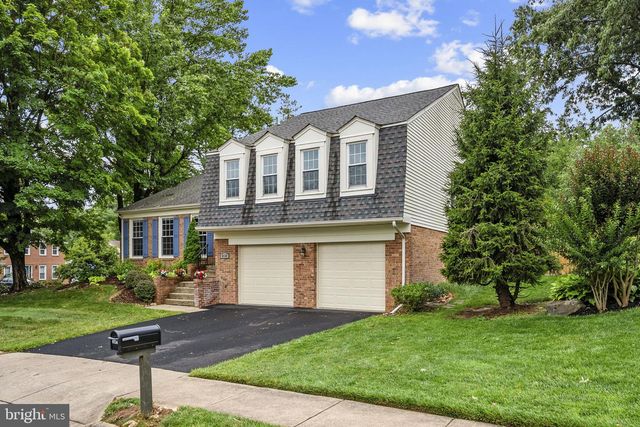 6134 WICKLOW DR, Burke, VA 22015