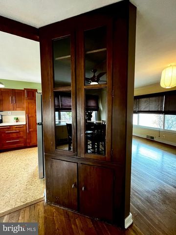 1191 SHOREHAM RD, Camp Hill, PA 17011