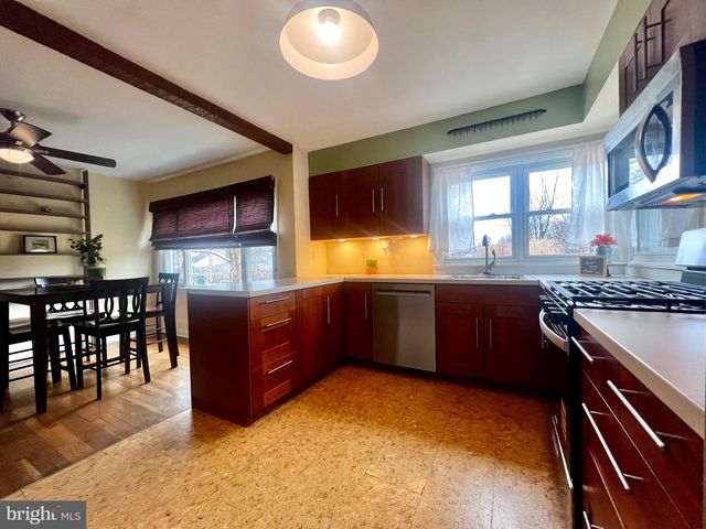 1191 SHOREHAM RD, Camp Hill, PA 17011