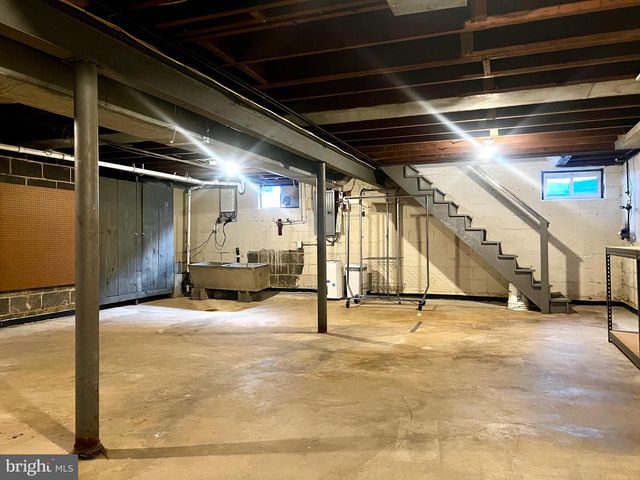 1191 SHOREHAM RD, Camp Hill, PA 17011