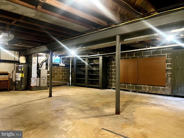 1191 SHOREHAM RD, Camp Hill, PA 17011