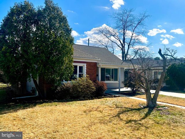 1191 SHOREHAM RD, Camp Hill, PA 17011