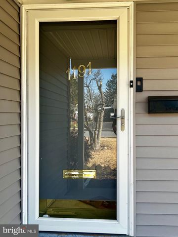 1191 SHOREHAM RD, Camp Hill, PA 17011