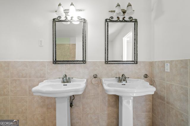 85 Geraldine Drive SE, Smyrna, GA 30082