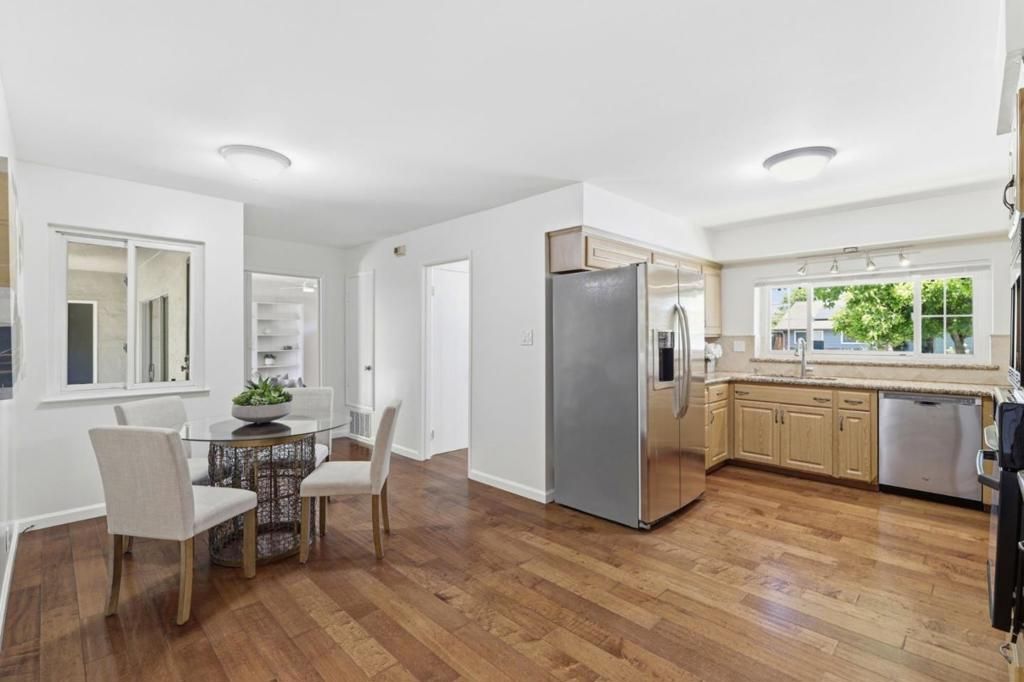Image 11 of property listing at 3311 Beacon Lane, San Jose, CA 95118