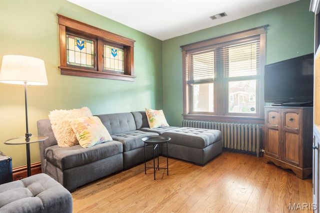 5521 Itaska Street, St Louis, MO 63109