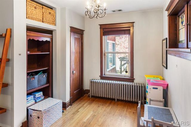 5521 Itaska Street, St Louis, MO 63109