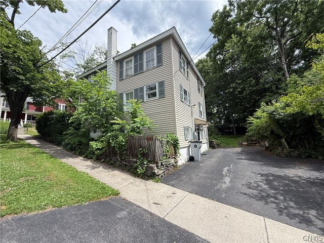 211 Center Street, Manlius, NY 13066