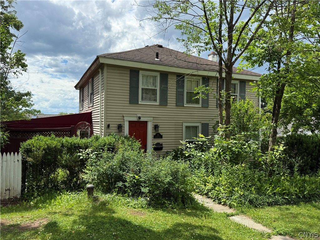 211 Center Street, Manlius, NY 13066