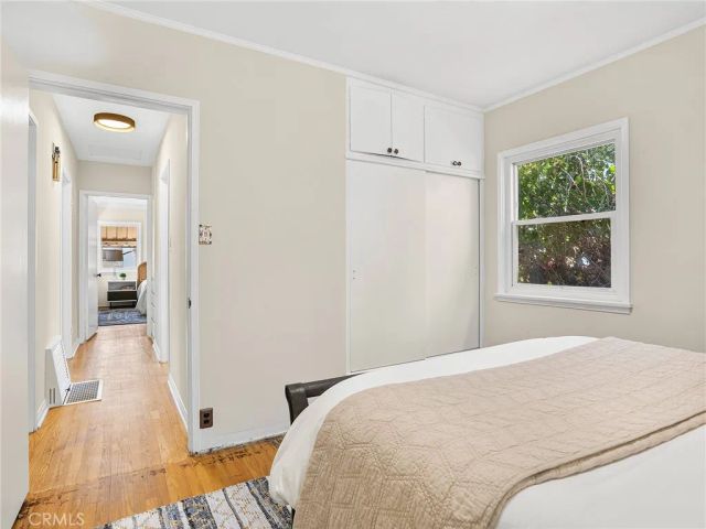 524 S Bel Aire Drive, Burbank, CA 91501