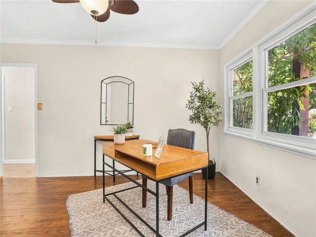 524 S Bel Aire Drive, Burbank, CA 91501