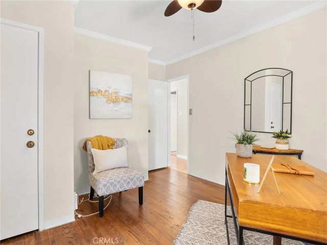 524 S Bel Aire Drive, Burbank, CA 91501