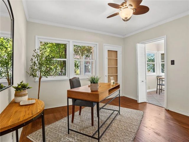 524 S Bel Aire Drive, Burbank, CA 91501