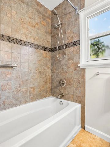 524 S Bel Aire Drive, Burbank, CA 91501