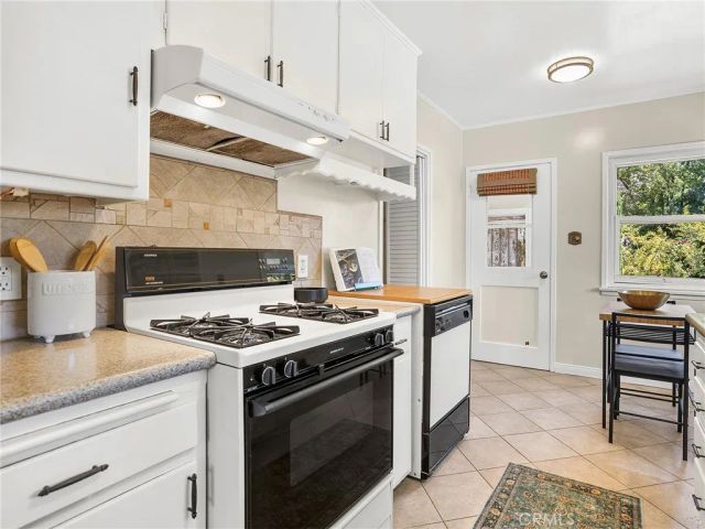 524 S Bel Aire Drive, Burbank, CA 91501