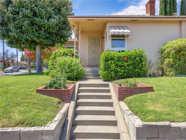 524 S Bel Aire Drive, Burbank, CA 91501
