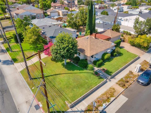 524 S Bel Aire Drive, Burbank, CA 91501