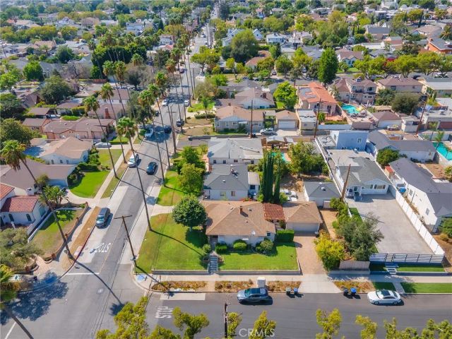 524 S Bel Aire Drive, Burbank, CA 91501