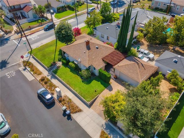 524 S Bel Aire Drive, Burbank, CA 91501