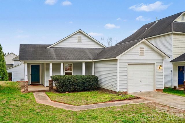 205 Amir Circle, Matthews, NC 28105