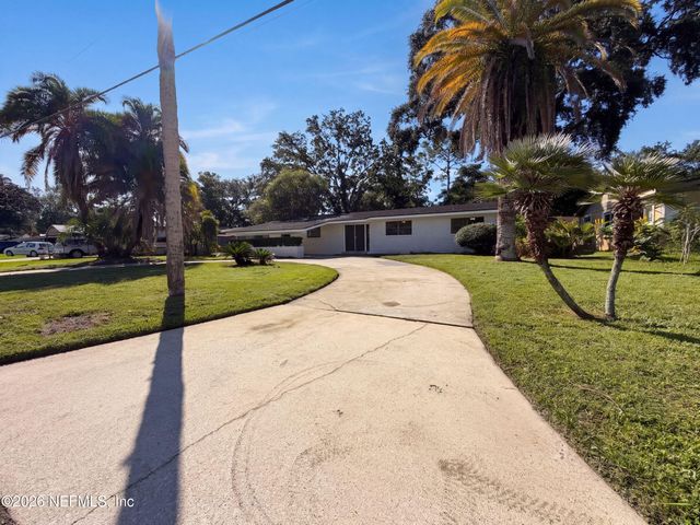 4040 SIERRA MADRE Drive S, Jacksonville, FL 32217