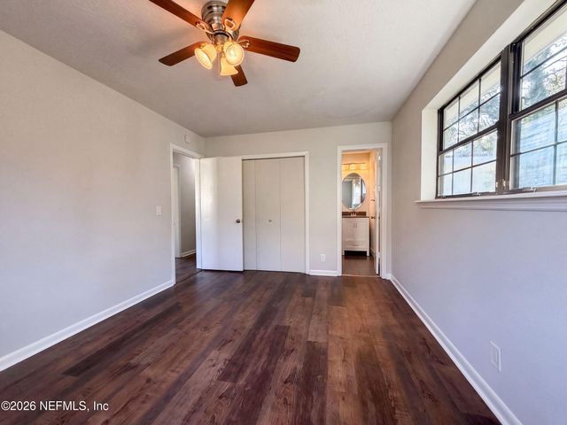 4040 SIERRA MADRE Drive S, Jacksonville, FL 32217