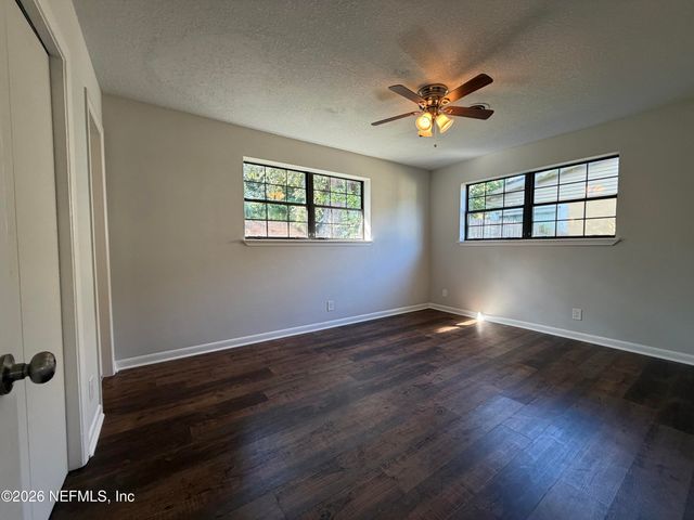 4040 SIERRA MADRE Drive S, Jacksonville, FL 32217