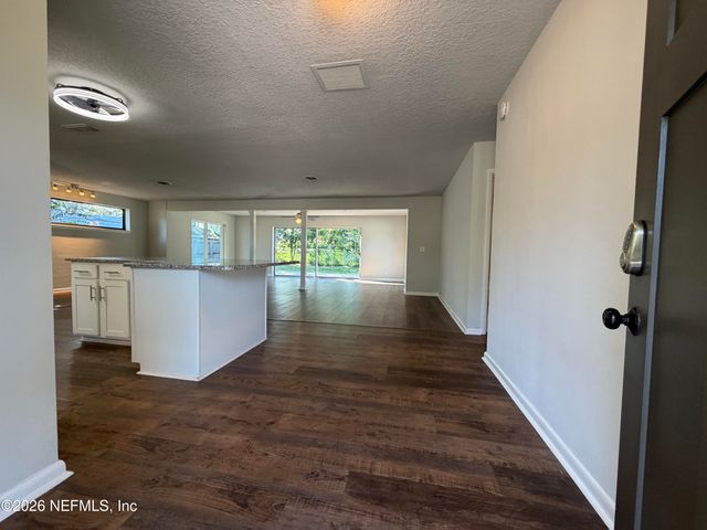 4040 SIERRA MADRE Drive S, Jacksonville, FL 32217