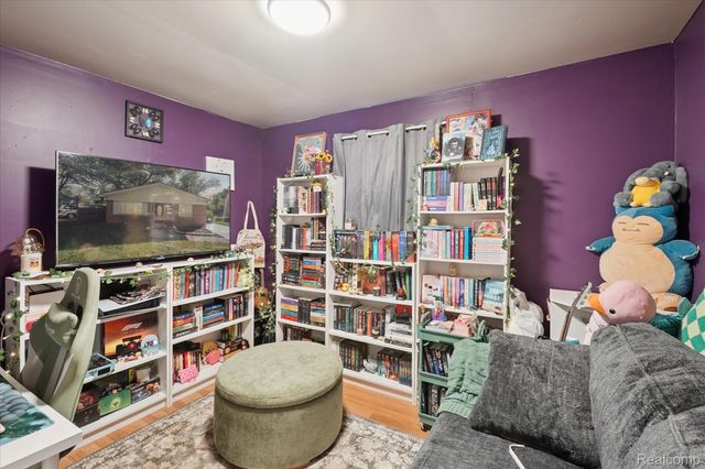 11725 Cornell Street, Taylor, MI 48180