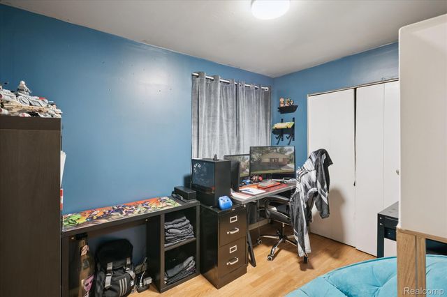 11725 Cornell Street, Taylor, MI 48180