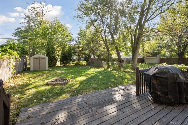 11725 Cornell Street, Taylor, MI 48180