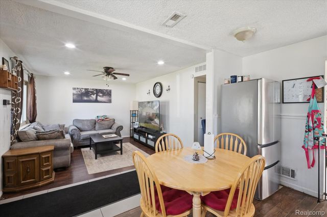 11725 Cornell Street, Taylor, MI 48180