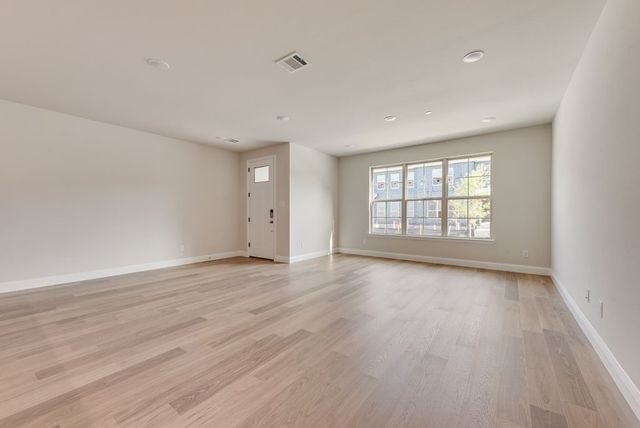 8326 Bayside Drive, Rowlett, TX 75088