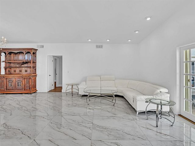 12904 BANYAN ROAD, North Miami, FL 33181