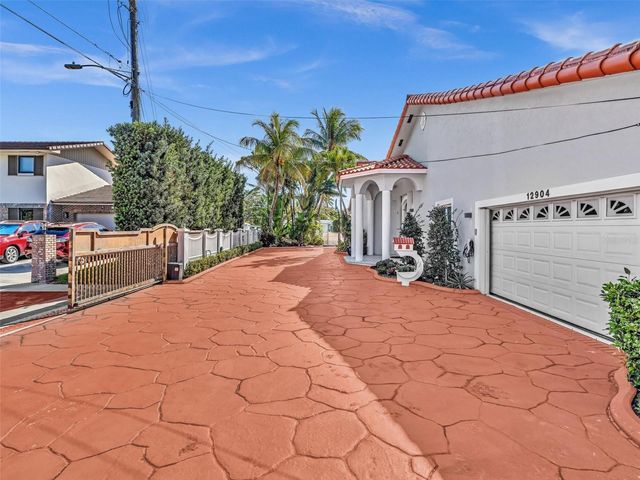 12904 BANYAN ROAD, North Miami, FL 33181
